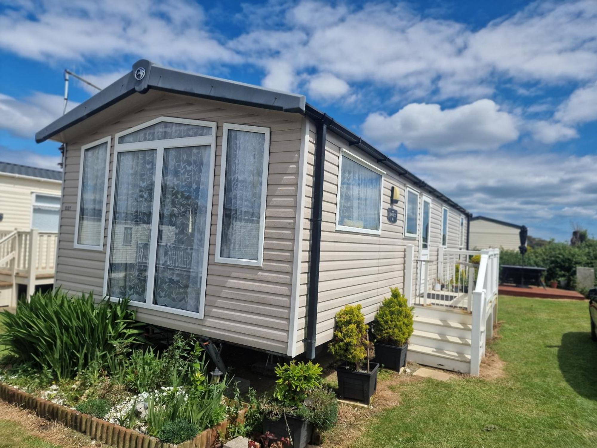 Durdlee Door, D27, Main Rd, West Lulworth, Wareham Bh20 5Pu Hotel Buitenkant foto