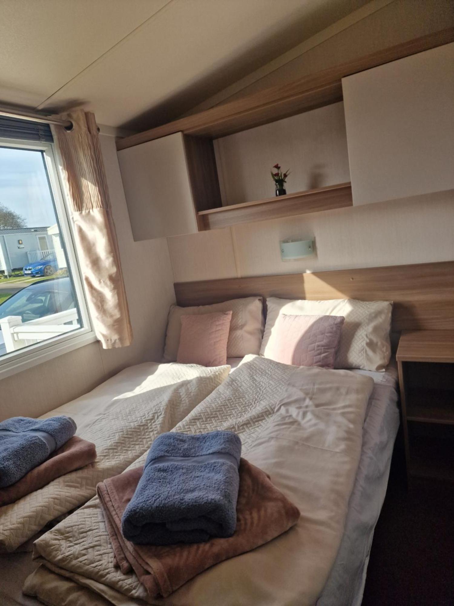 Durdlee Door, D27, Main Rd, West Lulworth, Wareham Bh20 5Pu Hotel Buitenkant foto